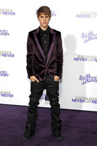 Justin Bieber : justinbieber_1303146790.jpg