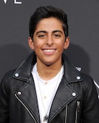 Karan Brar : karan-brar-1476896041.jpg