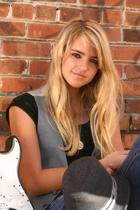 Katelyn Tarver : katelyntarver_1276210808.jpg