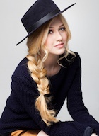 Katherine McNamara : katherine-mcnamara-1456120943.jpg