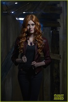 Katherine McNamara : katherine-mcnamara-1458420170.jpg