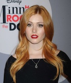 Katherine McNamara : katherine-mcnamara-1488060291.jpg