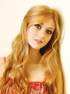 Katherine McNamara : katherine-mcnamara-1497130224.jpg