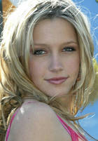 Katie Cassidy : katie_cassidy_1189183675.jpg