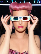 Katy Perry : katy-perry-1322077337.jpg