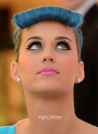 Katy Perry : katy-perry-1330023562.jpg