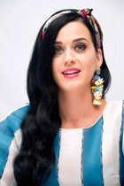 Katy Perry : katy-perry-1373315523.jpg