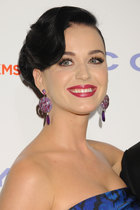 Katy Perry : katy-perry-1375381648.jpg