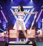 Katy Perry : katy-perry-1383590144.jpg