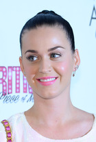 Katy Perry : katy-perry-1389124557.jpg