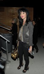 Katy Perry : katy-perry-1403625074.jpg