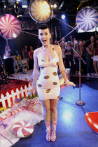 Katy Perry : katy-perry-1407947608.jpg