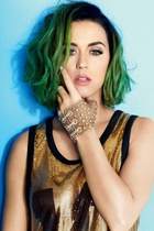 Katy Perry : katy-perry-1409012800.jpg