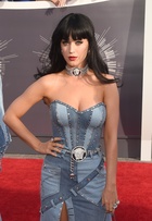 Katy Perry : katy-perry-1414002380.jpg