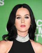 Katy Perry : katy-perry-1481318827.jpg