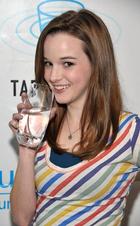 Kay Panabaker : kay_panabaker_1265655314.jpg