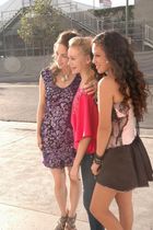 Keana Texeira : TI4U_u1256623215.jpg