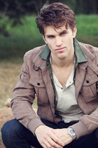 Keegan Allen : keegan-allen-1376245250.jpg