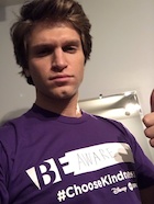 Keegan Allen : keegan-allen-1476979201.jpg