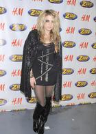 Ke$ha : keha-1332612291.jpg