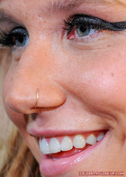 Ke$ha : keha-1392395608.jpg