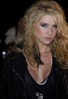 Ke$ha : keha_1282928608.jpg