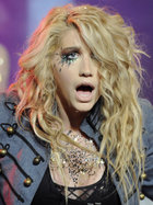 Ke$ha : keha_1282928612.jpg