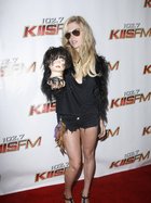 Ke$ha : keha_1282928694.jpg