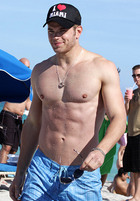 Kellan Lutz : kellan-lutz-1326943839.jpg