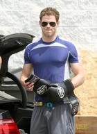 Kellan Lutz : kellan-lutz-1330194284.jpg