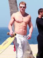 Kellan Lutz : kellan-lutz-1330194624.jpg