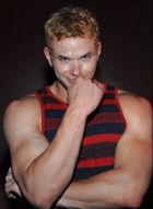 Kellan Lutz : kellan-lutz-1335926155.jpg