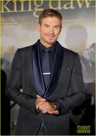 Kellan Lutz : kellan-lutz-1352850856.jpg