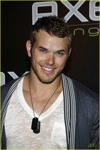 Kellan Lutz : kellan-lutz-1362196347.jpg