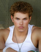 Kellan Lutz : kellanlutz_1226683810.jpg