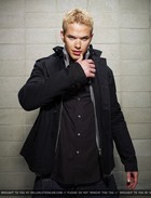 Kellan Lutz : kellanlutz_1251989131.jpg