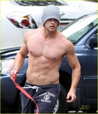 Kellan Lutz : kellanlutz_1292091386.jpg