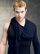 Kellan Lutz : kellanlutz_1300812324.jpg