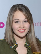 Kelli Berglund : kelli-berglund-1419270881.jpg