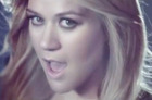 Kelly Clarkson : kelly-clarkson-1352910764.jpg