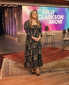 Kelly Clarkson in General Pictures, Uploaded by: Guest