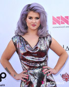 Kelly Osbourne : kelly-osbourne-1335199988.jpg