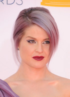 Kelly Osbourne : kelly-osbourne-1384010772.jpg