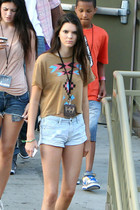 Kendall Jenner : kendall-jenner-1323225025.jpg