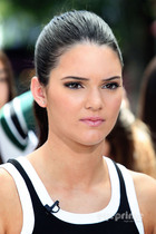 Kendall Jenner : kendall-jenner-1323360017.jpg