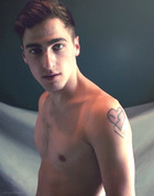 Kendall Schmidt : kendall-schmidt-1364780385.jpg