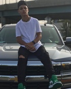Kevin Chacon : kevin-chacon-1600206356.jpg
