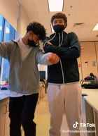 Kevin Chacon : kevin-chacon-1642988053.jpg