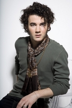 Kevin Jonas : kevinjonas_1219086299.jpg