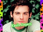 Kevin Zegers : kevin-zegers-1475648330.jpg